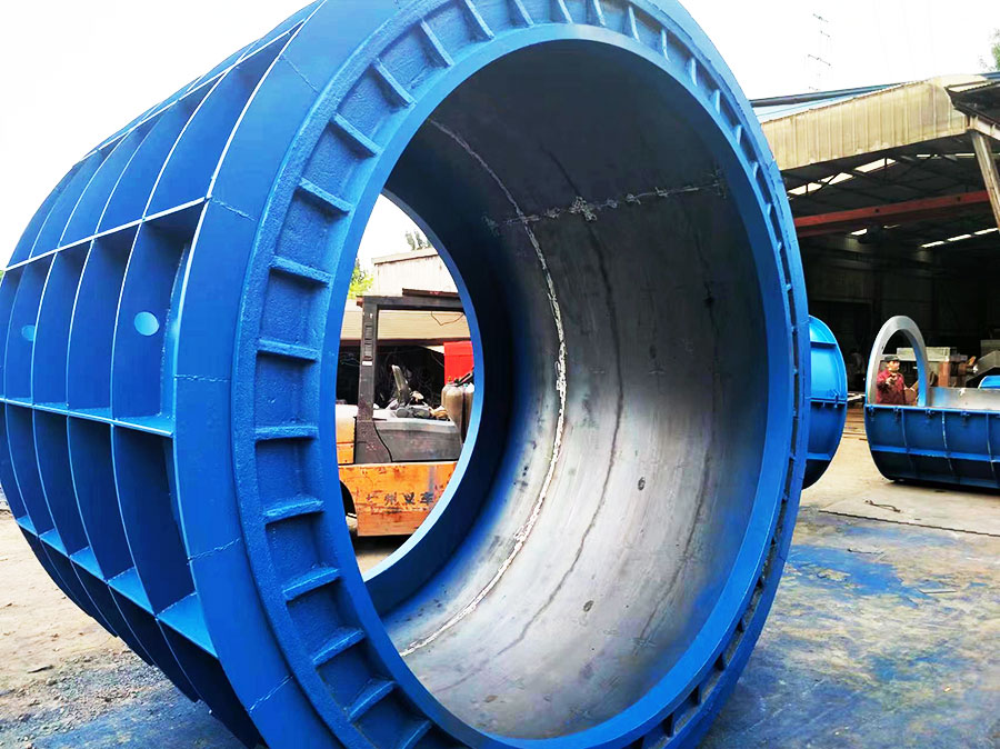 懸輥式水泥管模具